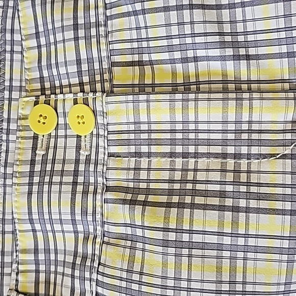 ANNIKA YELLOW AND GRAY PLAID BERMUDA SHORTS. SIZE 2. 3 POCKETS. GREAT - Picture 2 of 12